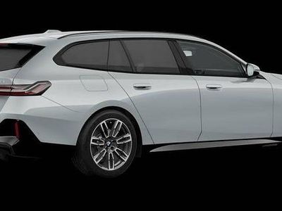 Begagnad BMW 530 M Sport 299 HK (219 kW) 2000 M brooklyn grey metallic Kombi