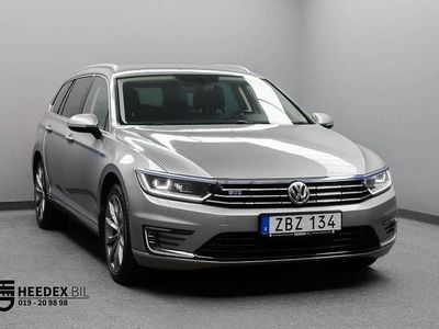 Diving blue metallic Begagnad 2017 VW Passat Business Kombi | 179 800 kr (Lite dyr)