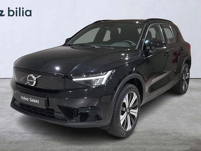 Svart Begagnad 2022 Volvo XC40 Core SUV | 329 000 kr