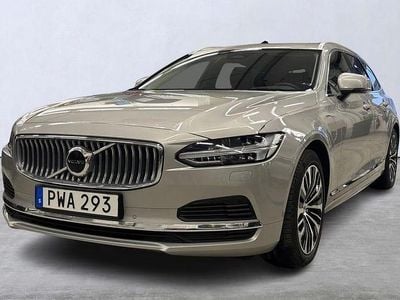 Silver Begagnad 2024 Volvo V90 Core Kombi | 429 900 kr (Marknadspris)