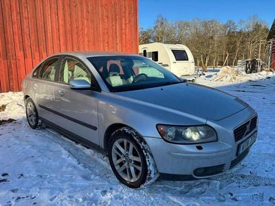 Begagnad Volvo S40 220 HK (161 kW) 2005 Sedan