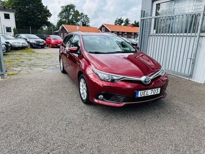 Toyota Auris Hybrid