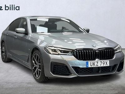 Grå Begagnad 2022 BMW 530e M Sport Sedan | 449 000 kr (Dyr)
