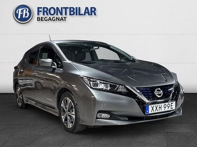 Grå Begagnad 2019 Nissan Leaf 360º Halvkombi | 139 900 kr (Marknadspris)