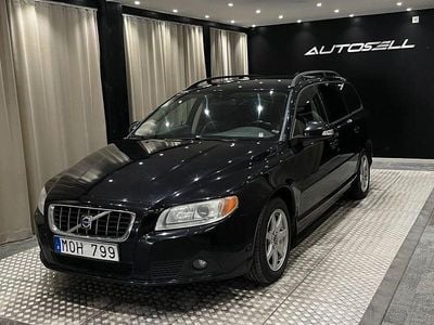 Svart Begagnad 2009 Volvo V70 Momentum Kombi | 49 900 kr (Marknadspris)