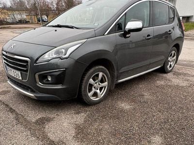 Grå metallic Begagnad 2016 Peugeot 3008 Kombi | 85 000 kr