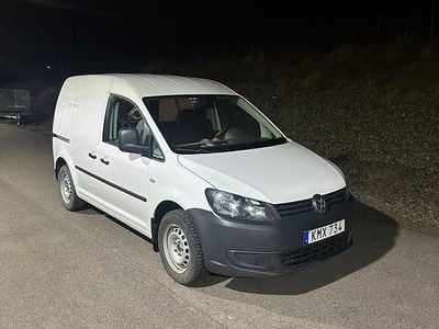 Begagnad VW Caddy 75 HK (55 kW) 2014 Minibuss