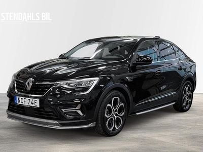 Svart Begagnad 2022 Renault Arkana Intens SUV | 219 000 kr (Marknadspris)