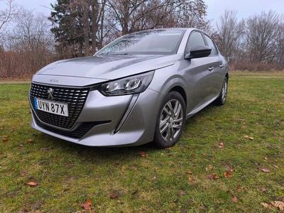 Begagnad 2022 Peugeot 208 Halvkombi | 139 000 kr (Marknadspris)