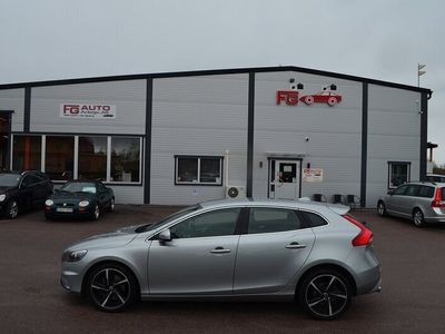 begagnad Volvo V40 D4 R-Design 177 hk Välutrustad En Ägare Toppskick