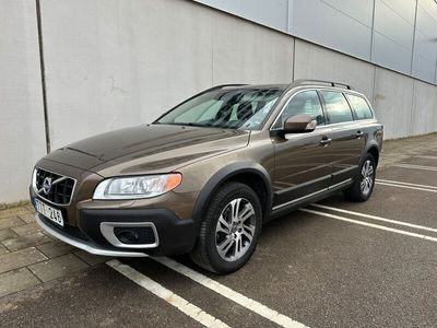 begagnad Volvo XC70 D5 AWD Summum Euro 5 | Kamrem | 2536:-/mån