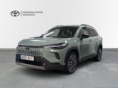 Grön Ny 2025 Toyota Corolla Cross Style SUV | 389 900 kr (Lite dyr)