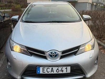 Toyota Auris Hybrid