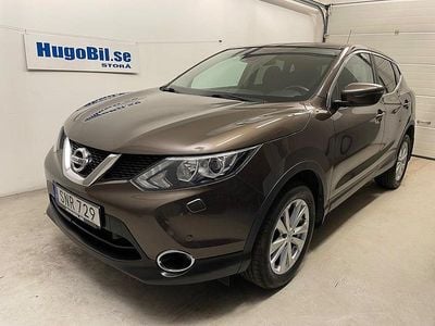 Brun (bronzmetallic) Begagnad 2017 Nissan Qashqai N-Connecta SUV | 169 500 kr (Marknadspris)