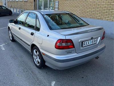 Volvo S40