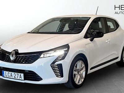 Vit (white) Begagnad 2024 Renault Clio V Evolution Halvkombi | 199 900 kr (Bra pris)