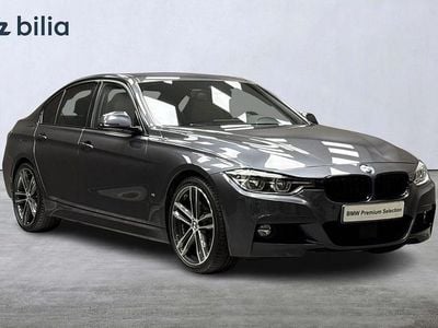 Grå Begagnad 2018 BMW 330 M Sport Sedan | 258 900 kr
