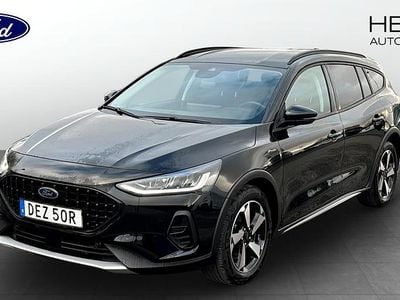 Begagnad Ford Focus Active 2023 Svart Kombi