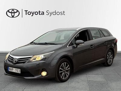 Grå Begagnad 2013 Toyota Avensis Business Edition Kombi | 98 000 kr