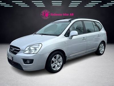 Begagnad Kia Carens 141 HK (103 kW) 2007 Silver Minibuss