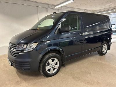 Blå met Begagnad 2023 VW T6.1 Comfortline Van | 364 900 kr (Superpris)