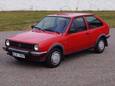Begagnad VW Polo 54 HK (39 kW) 1990 Röd Sportkupé