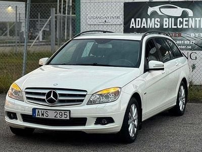Begagnad Mercedes C180 Classic 156 HK (114 kW) 2010 Vit Kombi