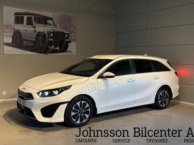 Begagnad Kia Ceed Sportswagon Advance 141 HK (103 kW) 2022 Vit Kombi