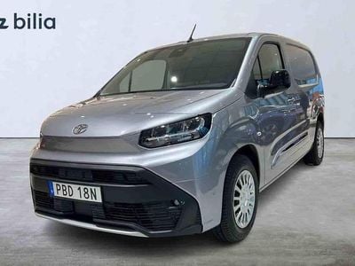 Silver Begagnad 2024 Toyota Proace City City Minibuss | 369 900 kr (Lite dyr)
