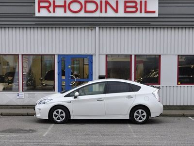 begagnad Toyota Prius Plug-in Hybrid Executive Skinn JBL Nybesiktigad