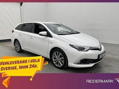 Vit Begagnad 2016 Toyota Auris Hybrid Executive Kombi | 159 800 kr (Marknadspris)