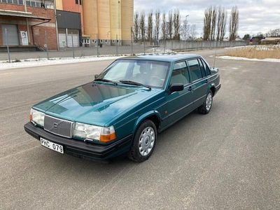 Mörkgrön Begagnad 1994 Volvo 940 Sedan | 75 000 kr