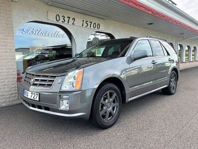 Begagnad Cadillac SRX 325 HK (239 kW) 2004 Grå SUV