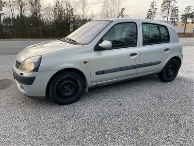 Renault Clio II