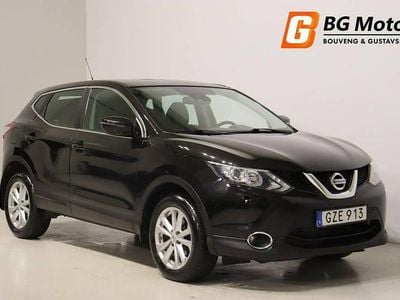 Svart Begagnad 2015 Nissan Qashqai SUV | 99 900 kr (Marknadspris)