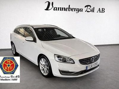 Vit Begagnad 2013 Volvo V60 Momentum Kombi | 109 900 kr (Lite dyr)