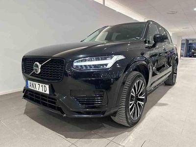 Svart Begagnad 2023 Volvo XC90 SUV | 639 500 kr (Marknadspris)