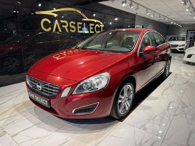 Begagnad Volvo S60 Summum 150 HK (110 kW) 2011 Mörkröd (röd) Sedan