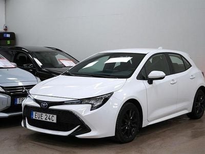 Begagnad Toyota Corolla 122 HK (89 kW) 2022 Vit Halvkombi