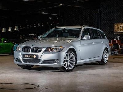 Grå Begagnad 2012 BMW 325 Kombi | 259 325 kr