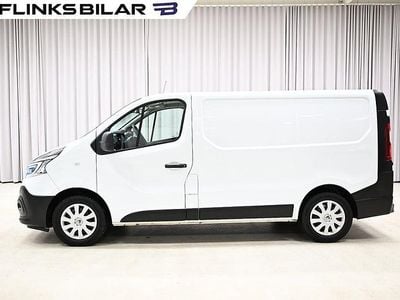 Vit Begagnad 2021 Renault Trafic Minibuss | 248 750 kr (Marknadspris)