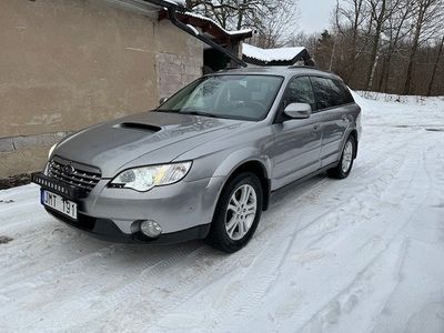 begagnad Subaru Outback 2.0 4WD Euro 4