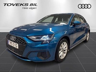 Atollblå metallic Begagnad 2022 Audi A3 Proline Sedan | 224 900 kr (Marknadspris)