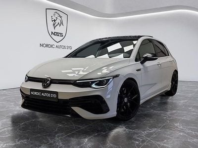 Begagnad VW Golf VIII R 320 HK (235 kW) 2022 Vit Halvkombi