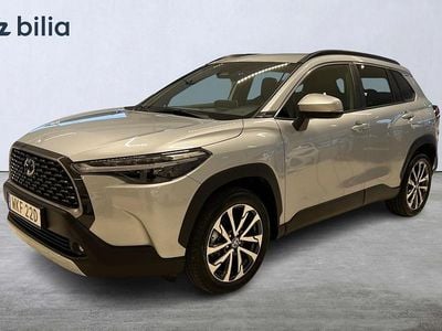 Begagnad Toyota Corolla Cross Style 141 HK (103 kW) 2025 Silver SUV