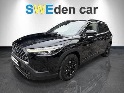 Svart Begagnad 2024 Toyota Corolla Cross Style SUV | 349 900 kr (Superpris)