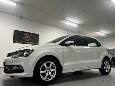 Begagnad VW Polo 90 HK (66 kW) 2016 Vit Halvkombi