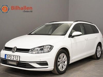 Begagnad VW Golf VII 110 HK (80 kW) 2018 Vit Kombi