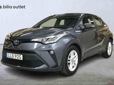 Grå Begagnad 2023 Toyota C-HR SUV | 249 900 kr