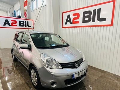 Begagnad Nissan Note 89 HK (65 kW) 2011 Silver Minibuss